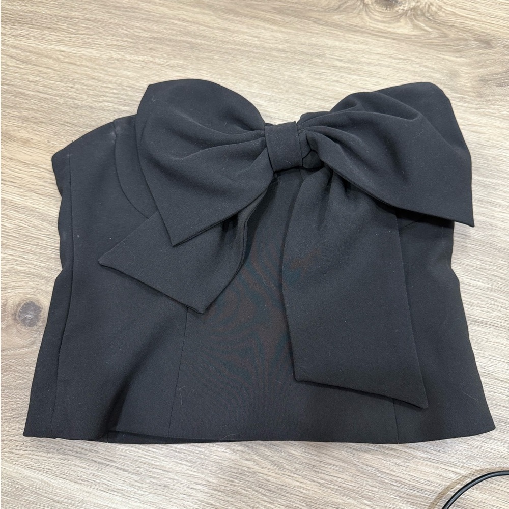 NBD Black Strapless Bow Tavira Top